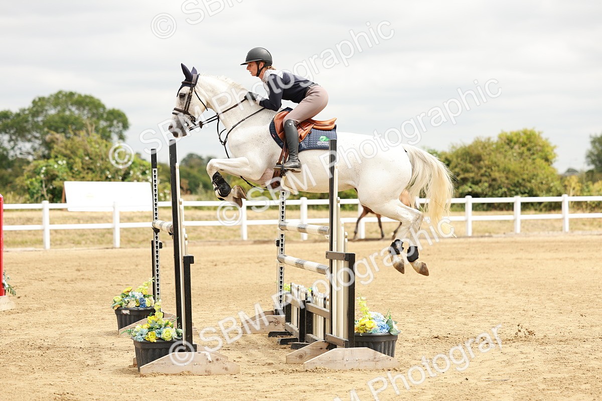 SBM_017592 - Class 21 - Senior Newcomers Championship 2d Rd