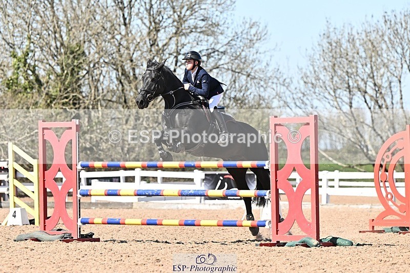 250409-140319-00713 - Snr Fox & 1.20m Open