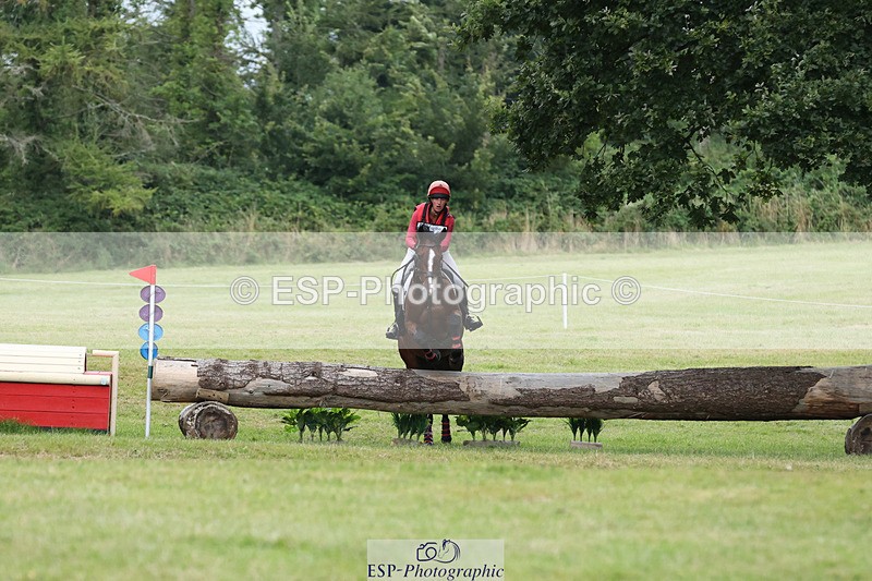 240825X-180141-38464 - 80cm XC 17.30 to End