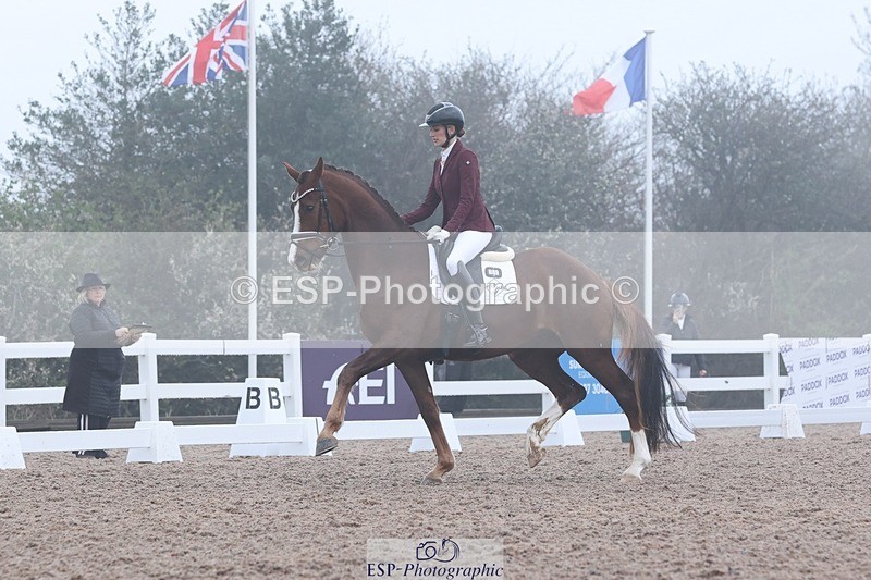 250404-085050-03938 - 073+080-Jennifer.Charleston+Ellie.McCarthy