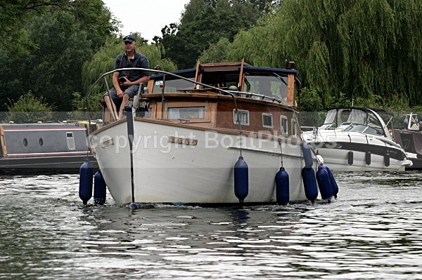 090704 LYSBETH IMG_0041 - HENLEY REGATTA  SATURDAY 4th JULY 2009