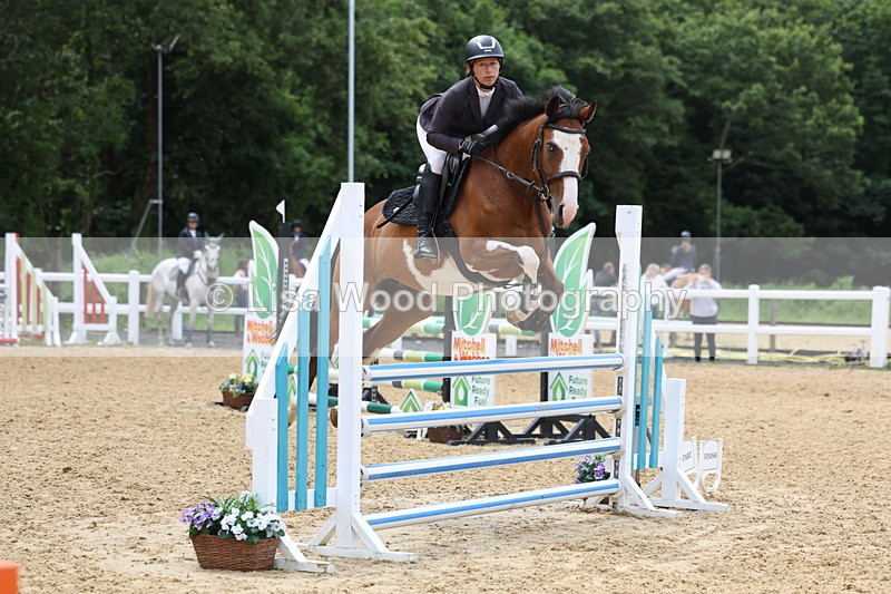 3E7A6229 - Class 4: Senior British Novice/90cm open