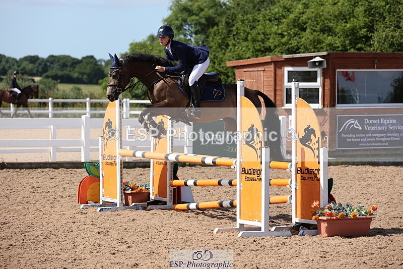 240629A-102533-04105 - Cls 17 Discovery and 90cm Open