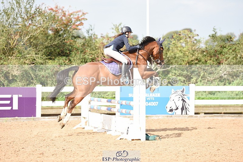 230915A-112440-00298 - Cls 9 British Novice & 90cm Open