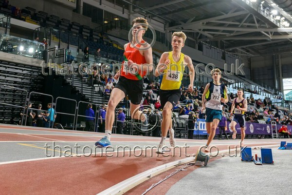 Age26SAT-819442 - Track Male Set One