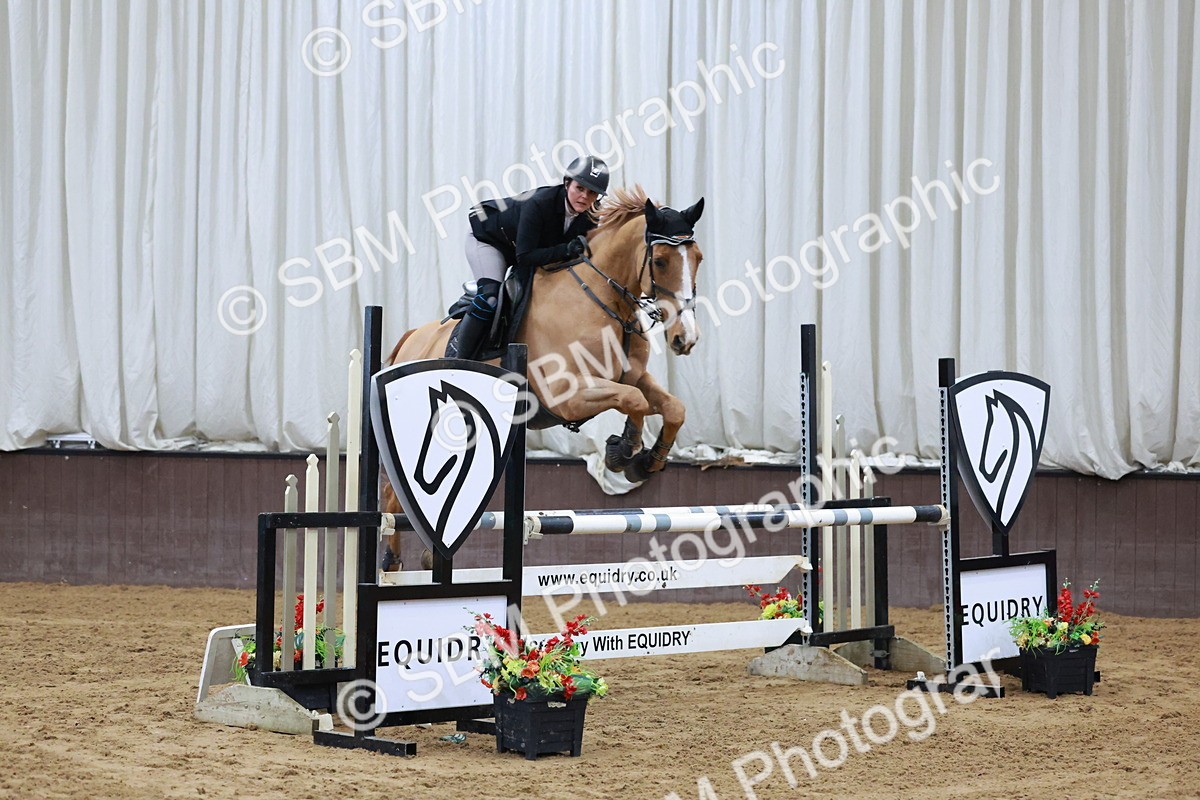 SBM_007462 - Class 24 - Nupafeed Supplements Senior Discovery/ 1m Open