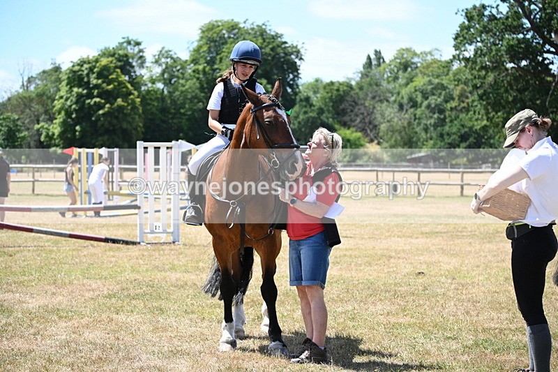 WJ6_6011 - Class 13 Novice 60cm