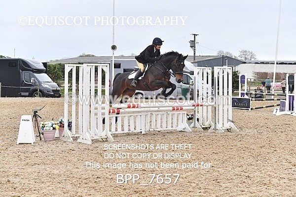 BPP_7657 - CLASS 14 SAT Senior BritiNovice/ 90cm Open