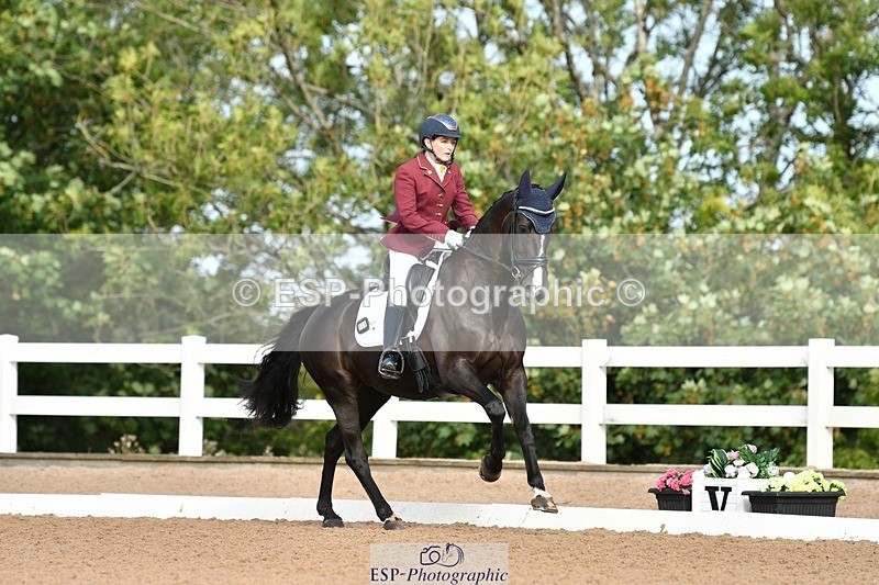 250906-095212-00478 - 039-Claire.RandallUndeclared