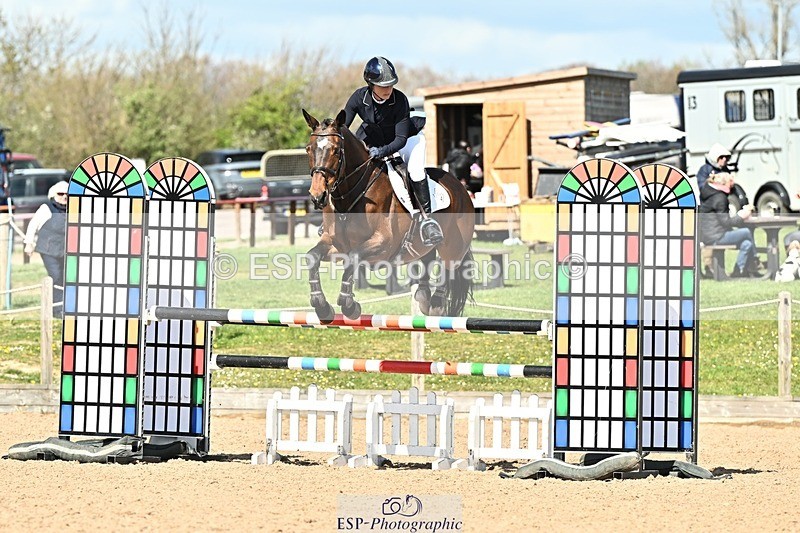 250416-145925-01552 - Cls 6 Foxhunter and 1.20m