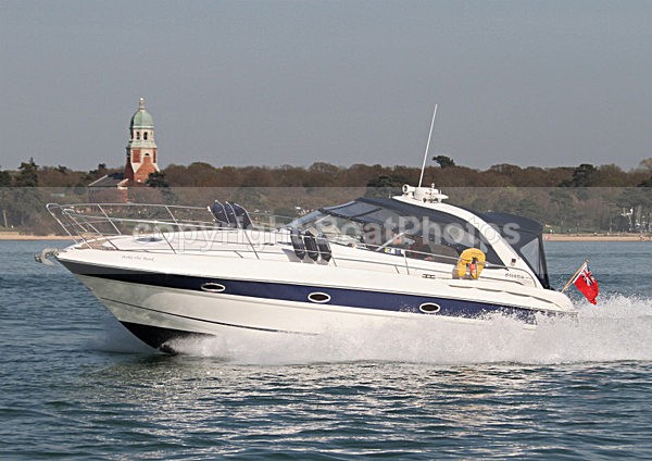 110410 BROKE THE BANK BAVARIA 35 SPORT IMG_1874 - Motorboats - Open