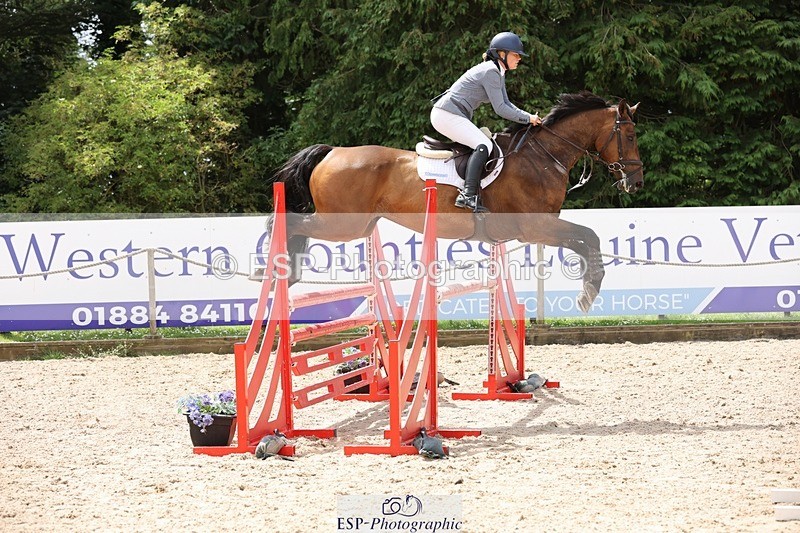 240711-120520-26545 - Cls 121 1.10m Open