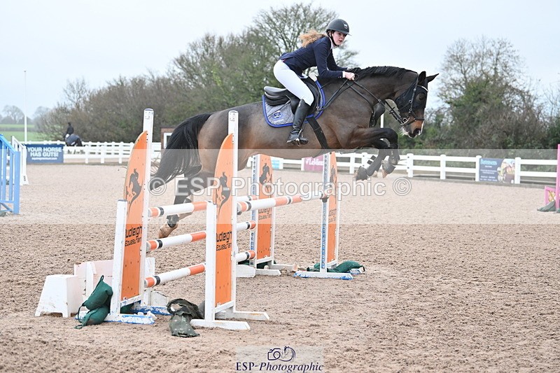 231209A-101855-01445 - Cls 10 Discovery & 1m Open