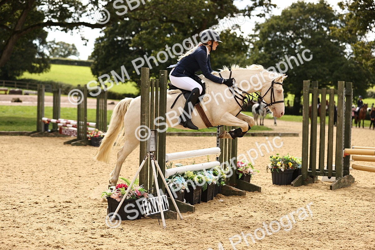 SBM_47636 - J9 - Junior Pony 70cm Championship
