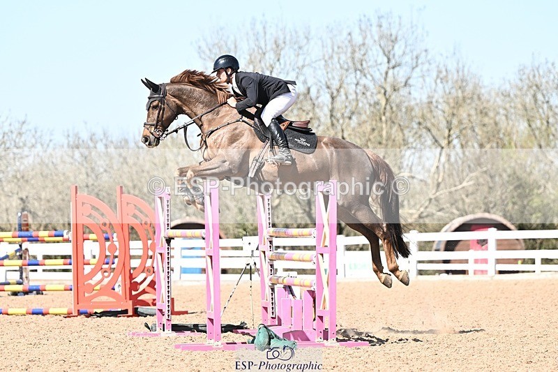 250409-135944-00701 - Snr Fox & 1.20m Open