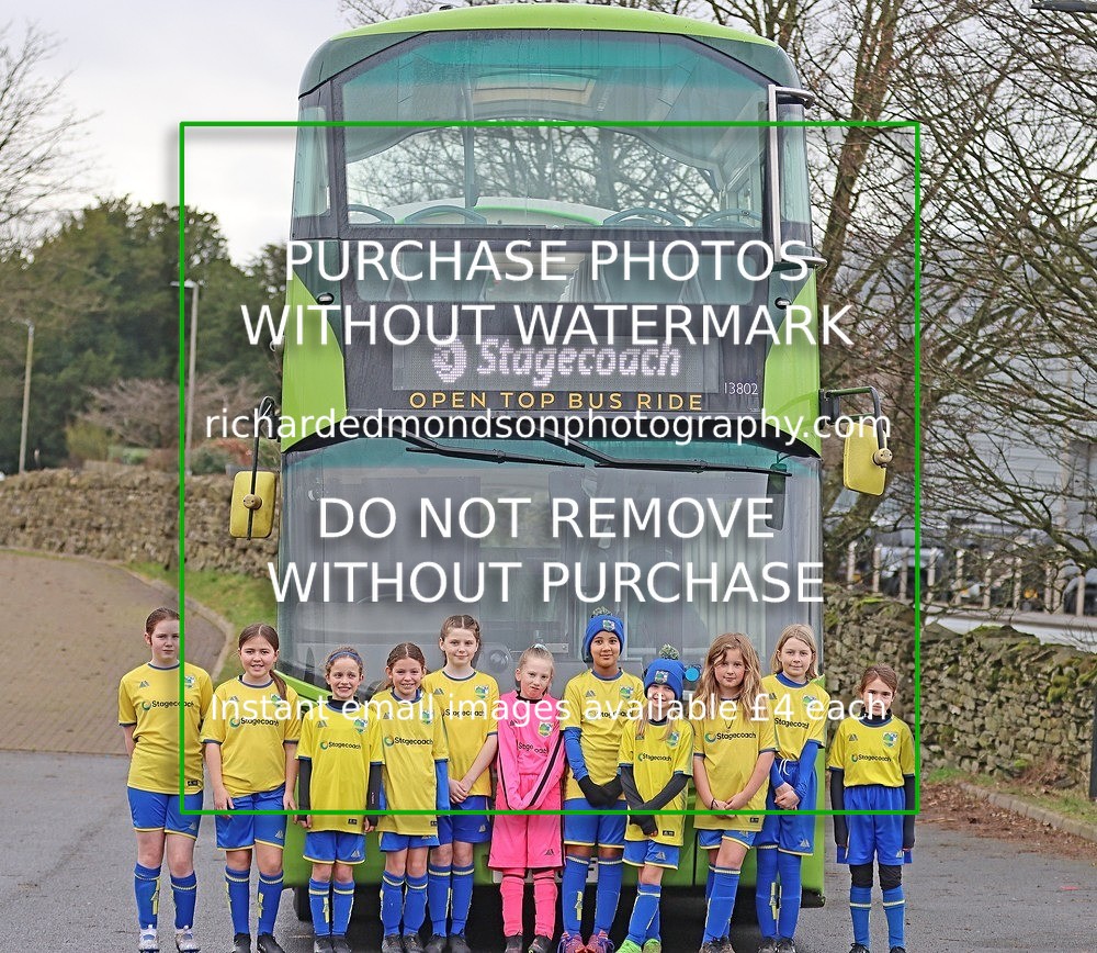 IMG_1311 - Kendal United U10 Girls (Stage Coach Photo Shoot)