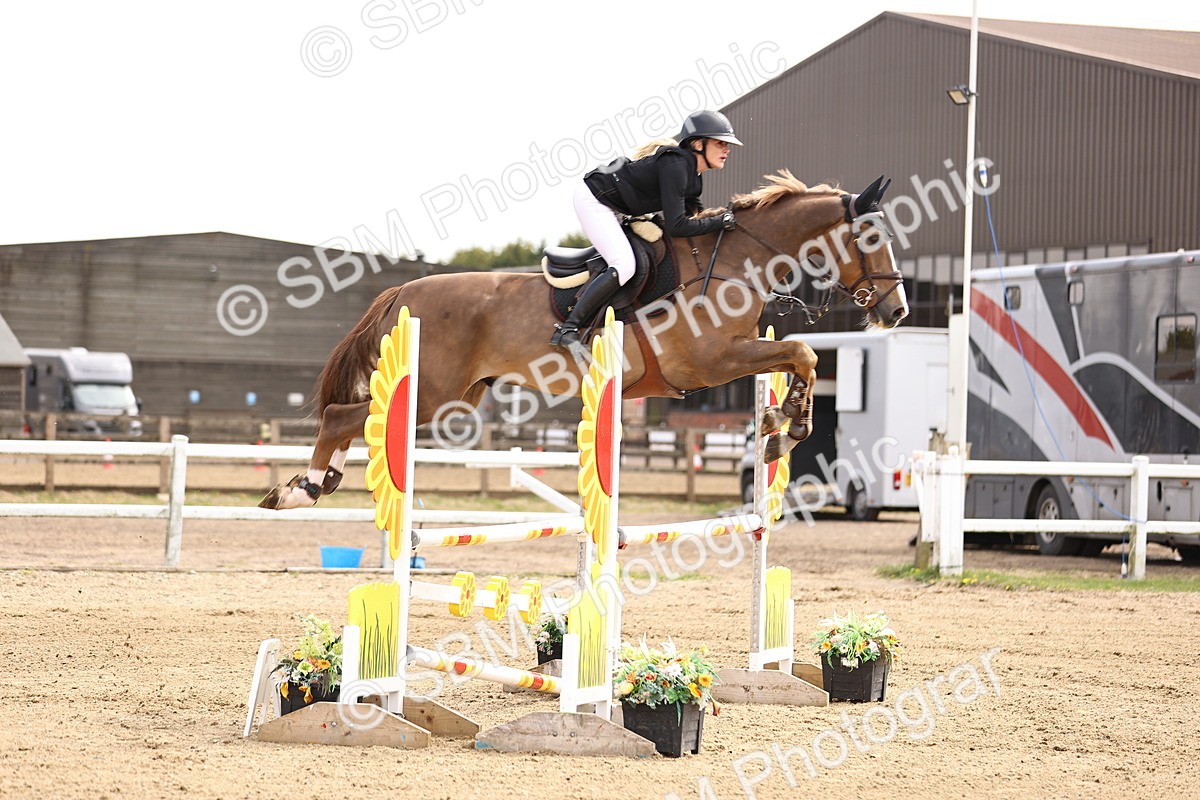 SBM_002414 - Class 11 - Senior newcomers - 1.10m