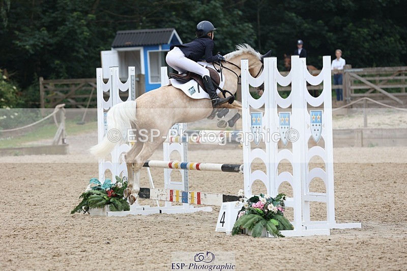 230618-103511-10215 - Cls 19 Pony Intro 1m