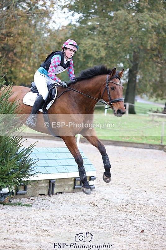 231118-141245-02190 - Cls 3 90cm