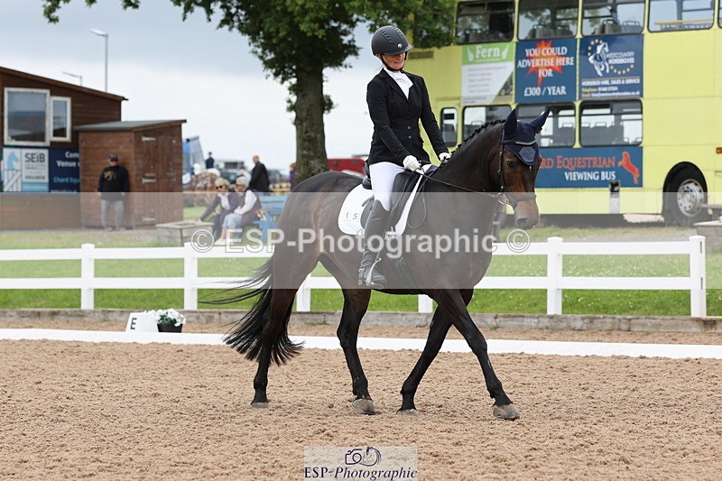 240622A-114243-09520 - Cls 27 BD Novice 37A