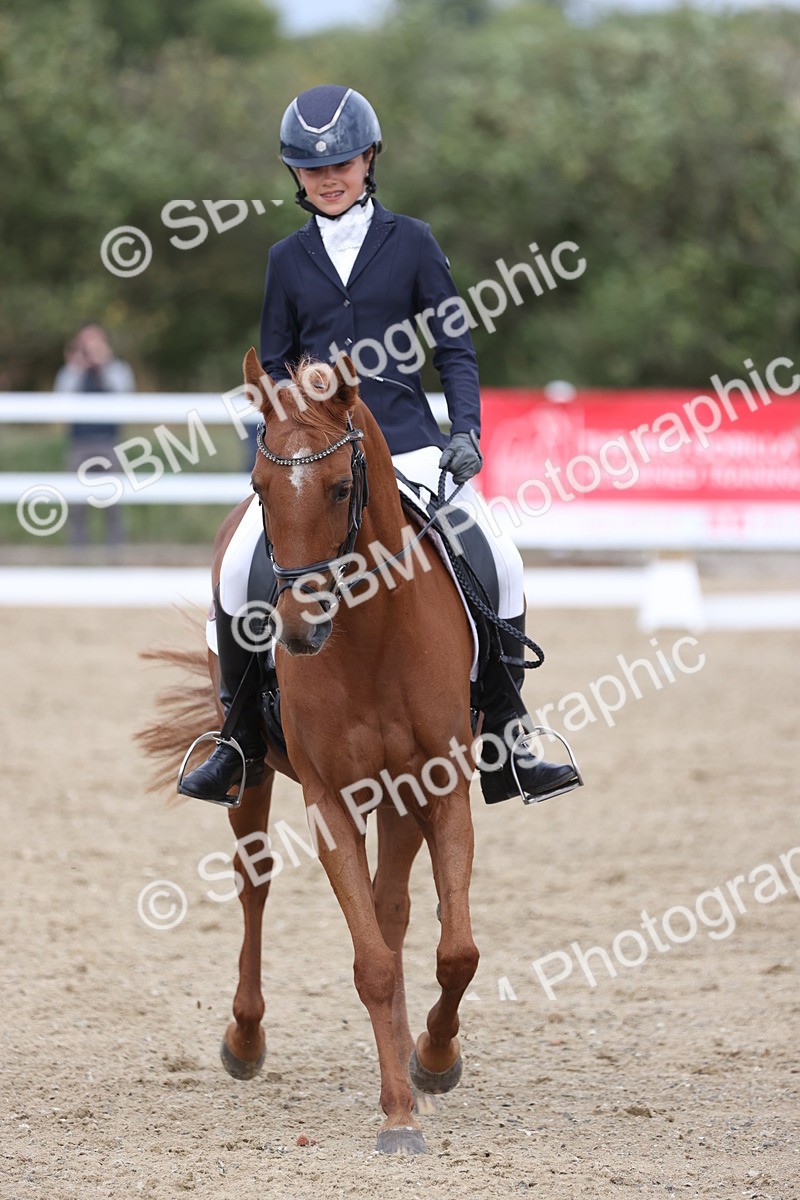 SBM_003796 - Class 9 - Novice 3 Champs