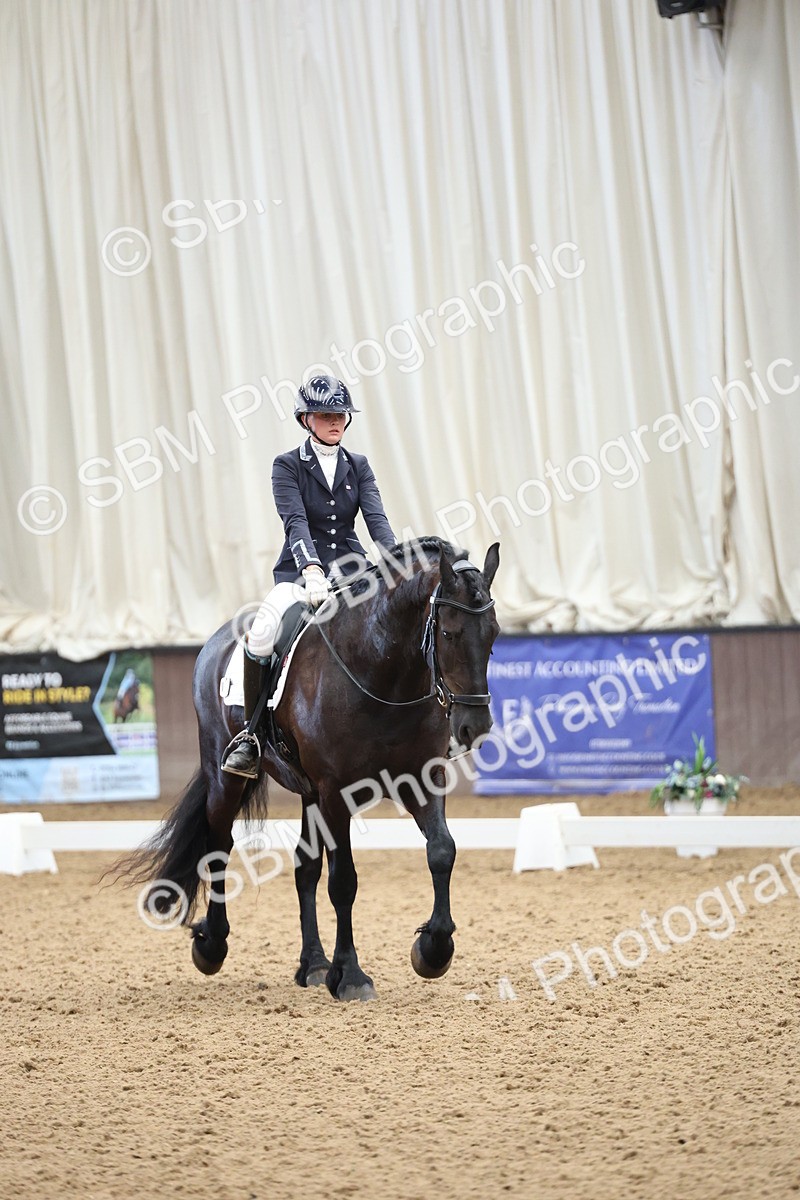 SBM_003182 - Class 5 - Novice 6 Gold - 11.41-12.51