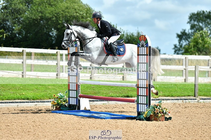 230723A-152004-13318 - Cls 36, 7 Yr Olds 1.30m