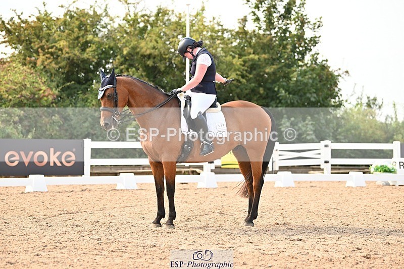 250816-160805-06063 - 129-Beth.TaylorWilly.Wonker