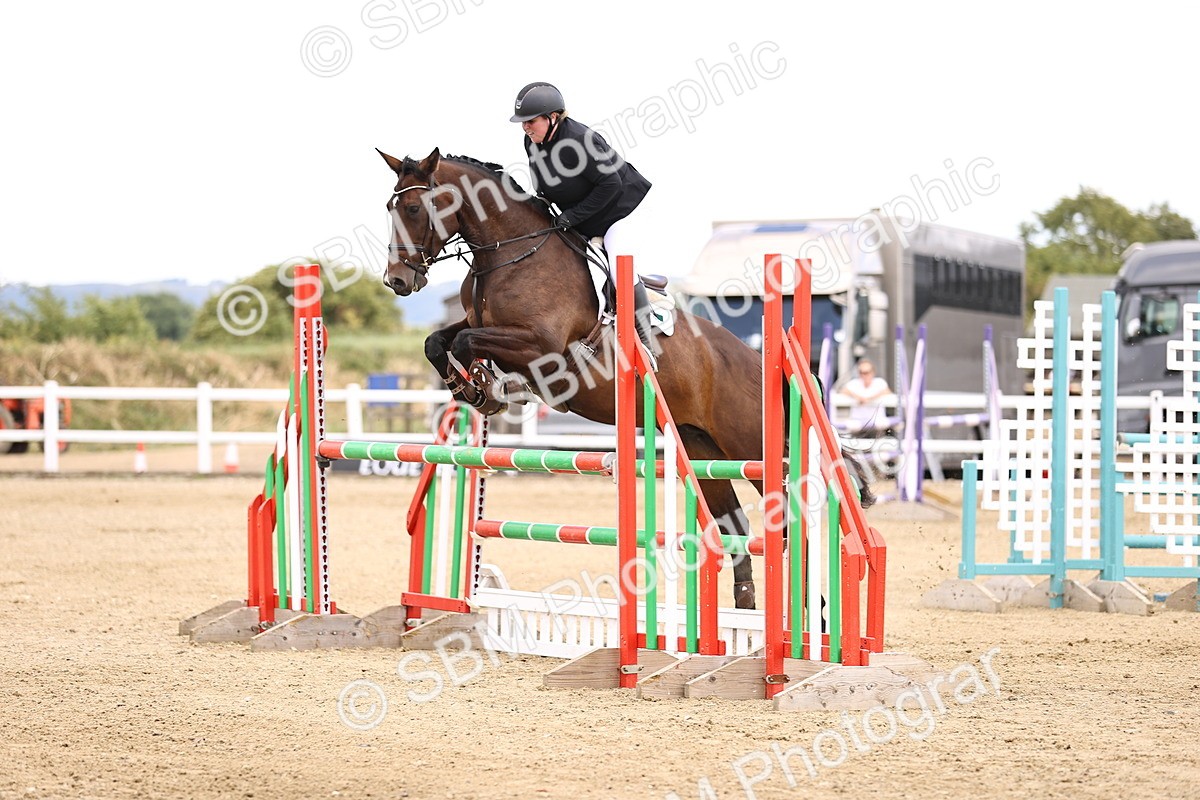 SBM_001055 - Class 5 - 1.05m Amateur Championship Qualifier