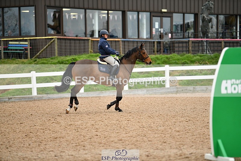 240112A-115921-00637 - Cls 4 Snr 1.05m