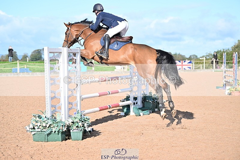 231014A-102626-04092 - Cls 18 Newcomers & 1.10m Open