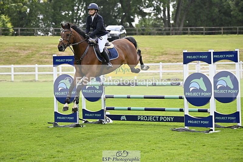 250613A-095413-00172 - Cls 1 Snr Newcomers and 1.10m Open