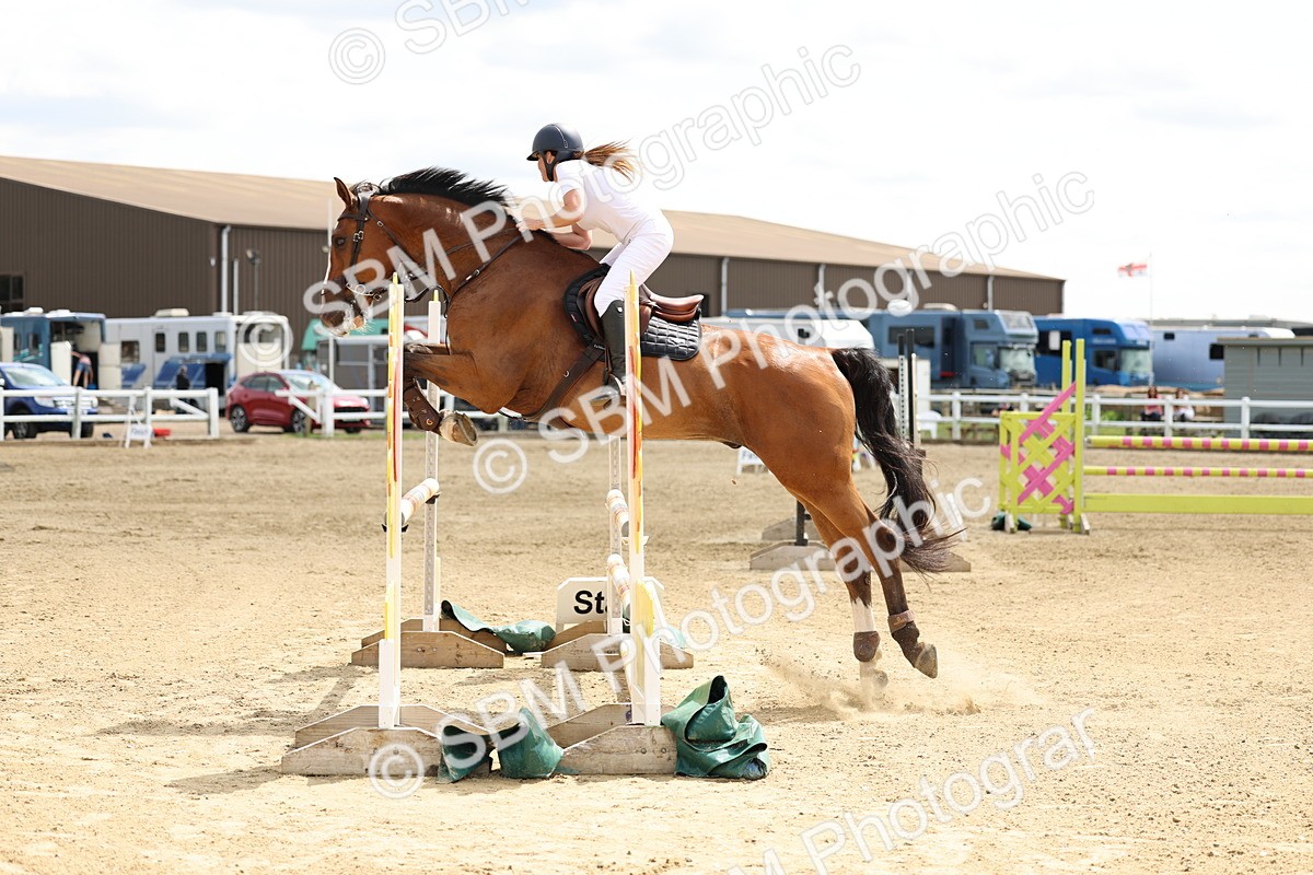 SBM_005201 - Class 18 - Senior 1.05m Open