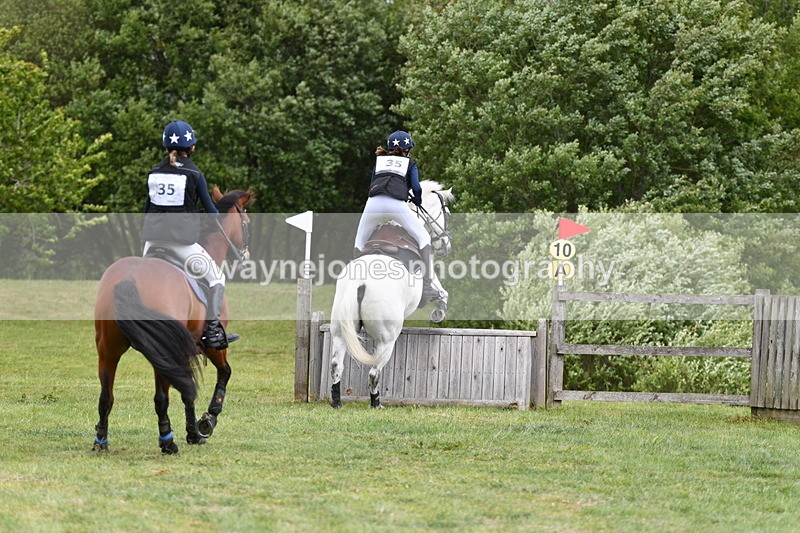 WJ5_3419 - Class 5 80cm Pairs