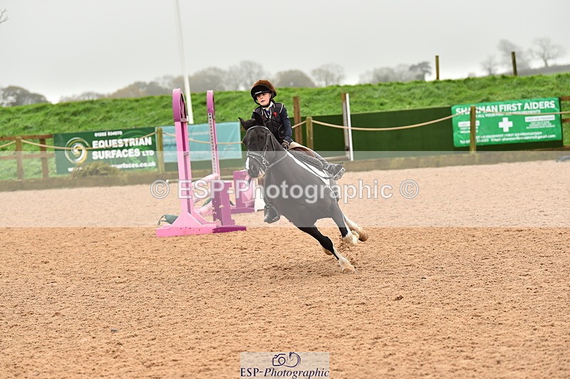 231118A-101748-01020 - Cls 18+19 Club and Schools 70cm