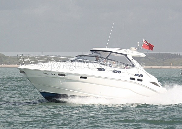 090502 LUNAR SEA IMG_6164 - Motorboats - Hardtop