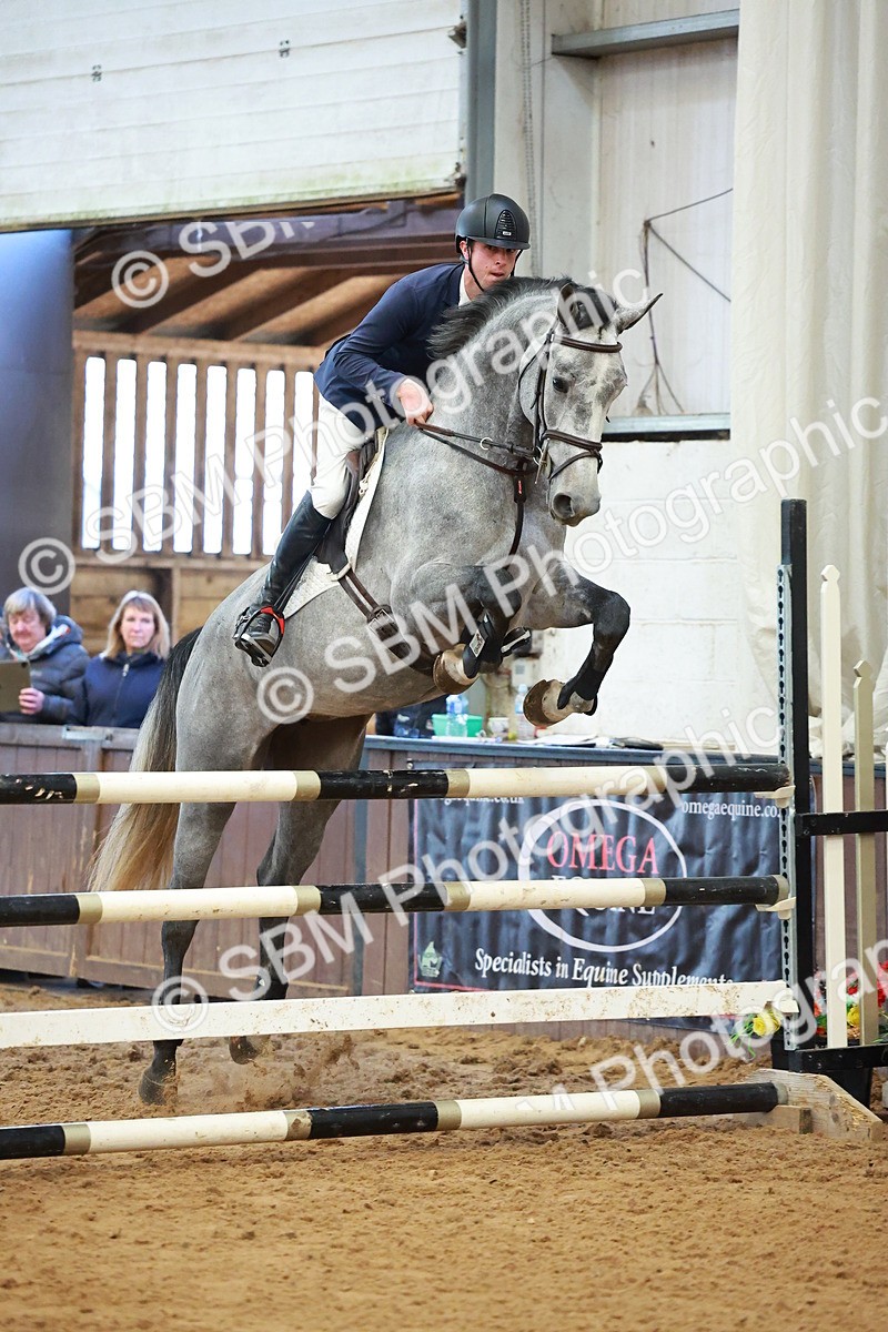 SBM_007068 - Class 19 - Senior Newcomers 1.10m