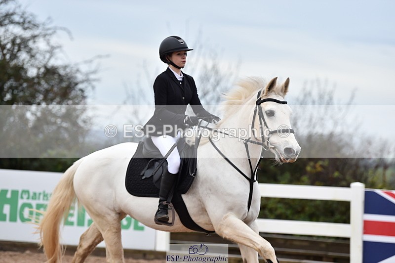 231203A-104526-00562 - Cls 3 Discovery & 90cm Open