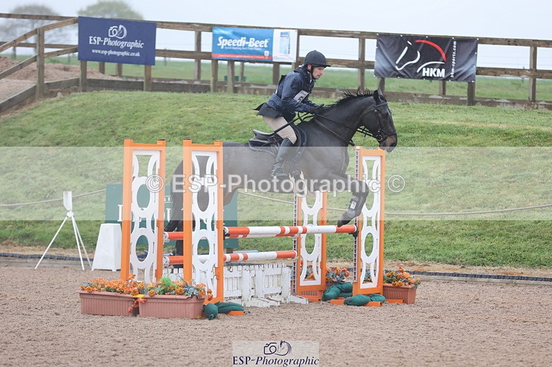 250418-094428-00507 - 051-Alex.Jupp-CARRY.ON.REGARDLESS