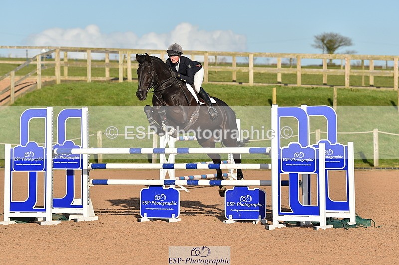 240306A-161508-01968 - Cls 5 Foxhunter and 1.20m Open