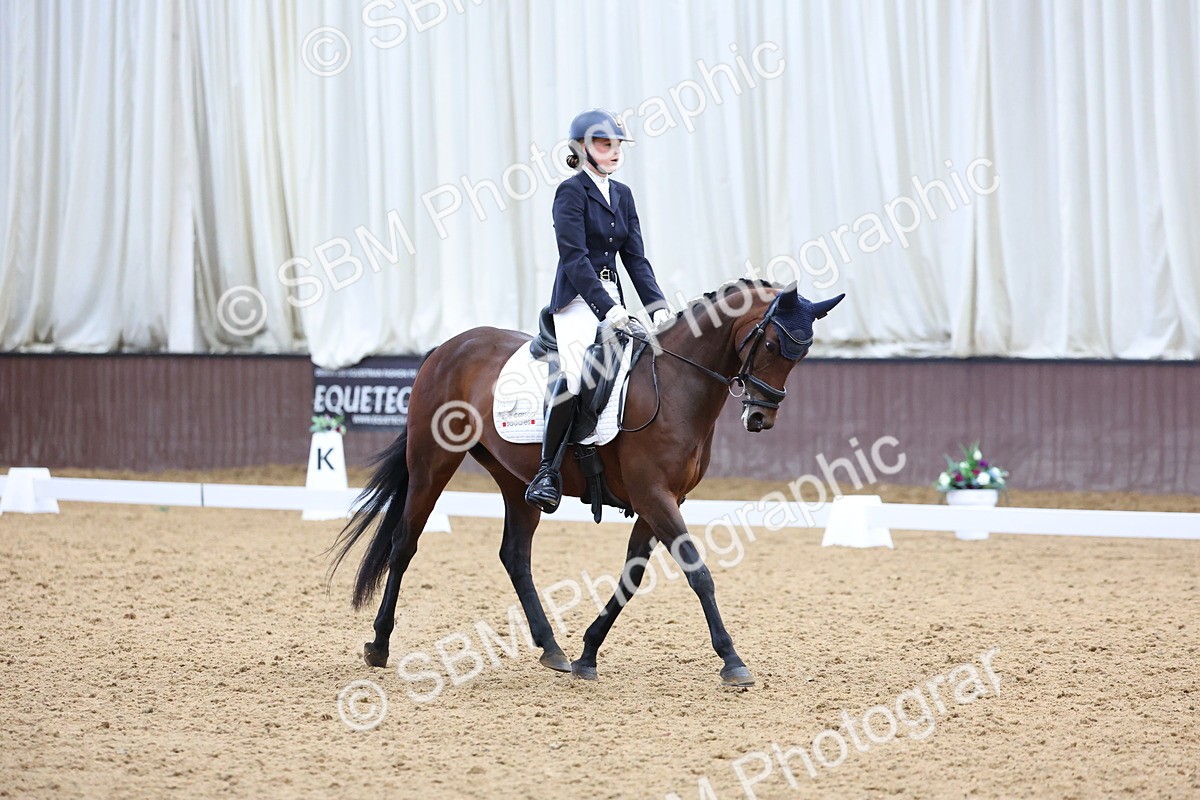 SBM_016556 - Class 16 - Novice FSM - 11.50-12.38