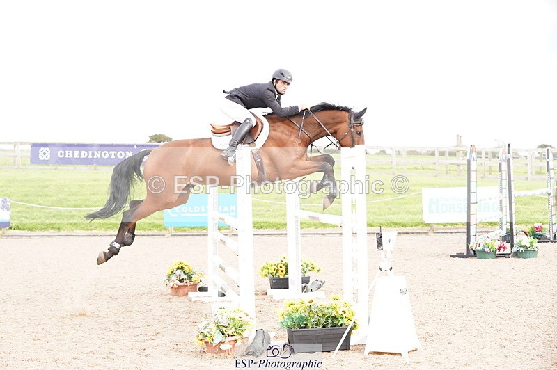 241004A-143530-00753 - Fri 04 Snr Fox & 1.20m Open