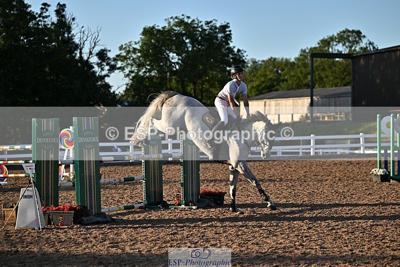 260626-202212-01675 - Cls 10+11 Children on Horses