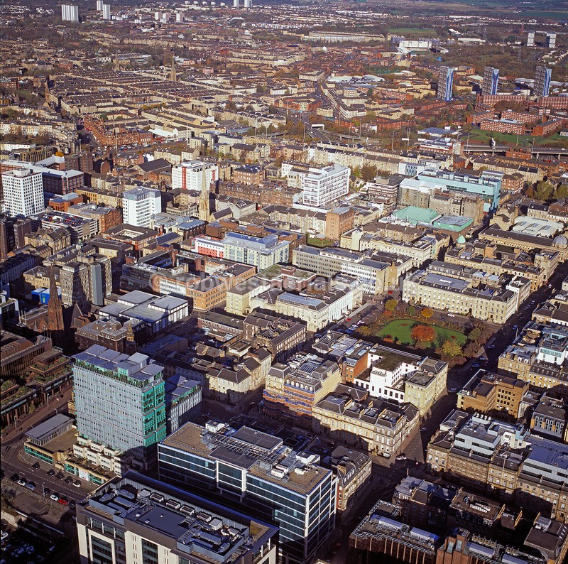 A00702H Glasgow City from above the junction of St Vincent  Blythswood - Settlements, infrastructure and attractions