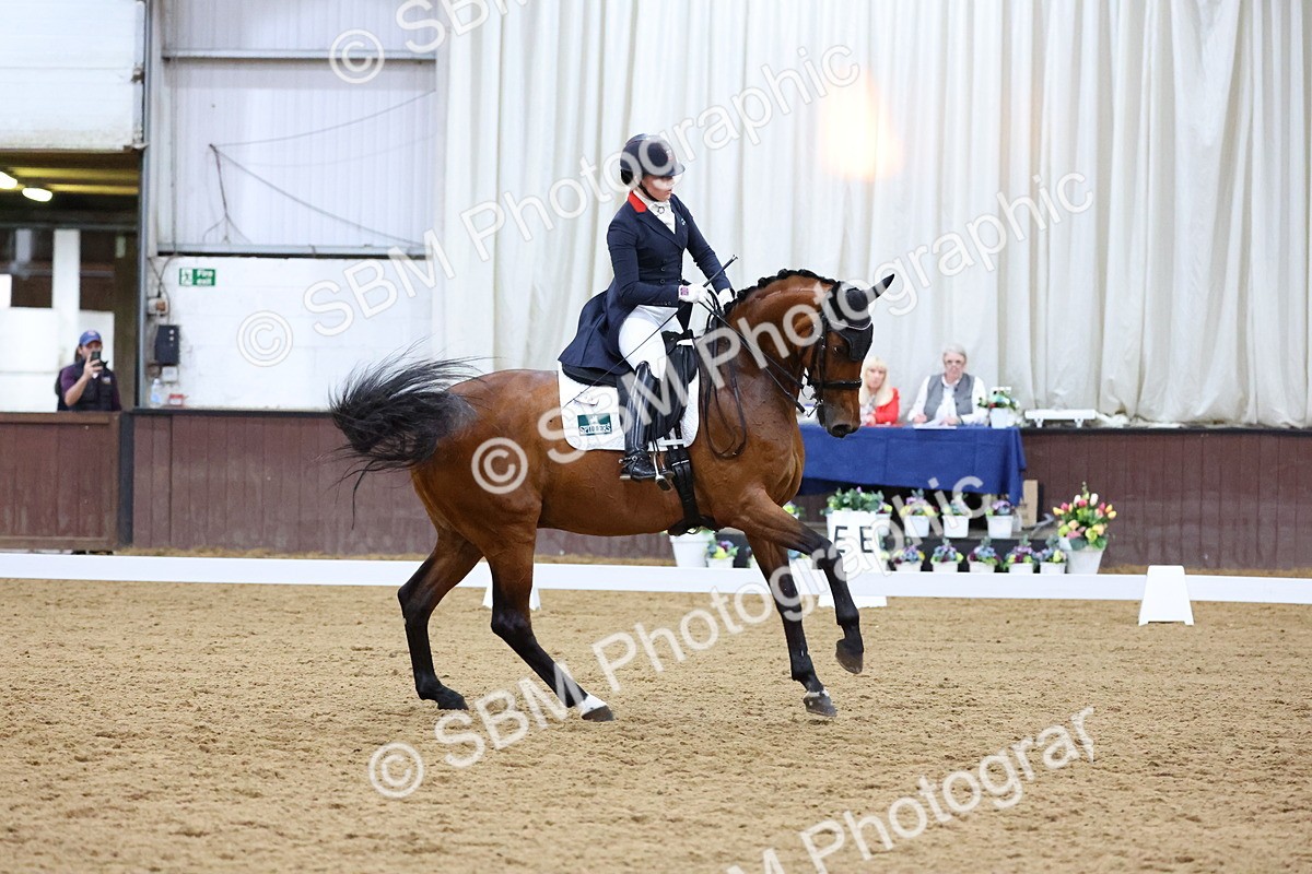 SBM_009617 - Class 14 - FEI Grand Prix - 19.27-20.27