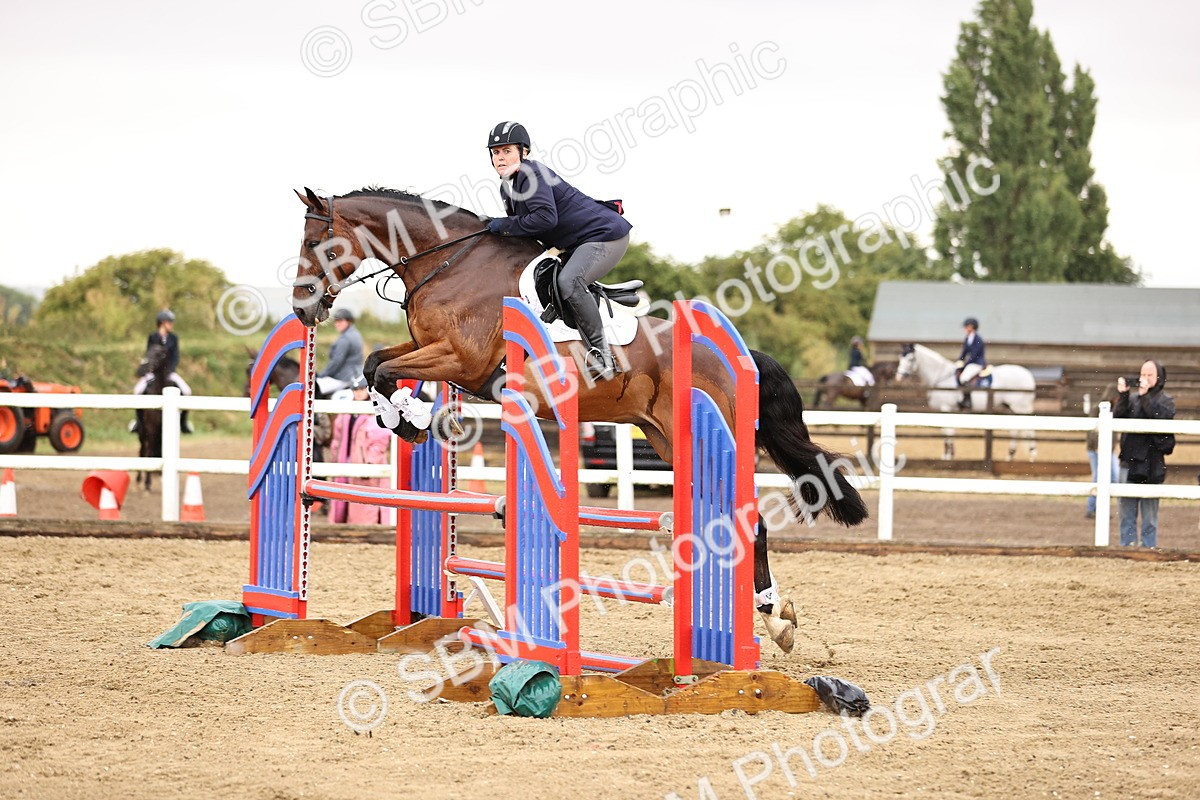 SBM_025112 - Class 9 - Senior British Novice - 90cm