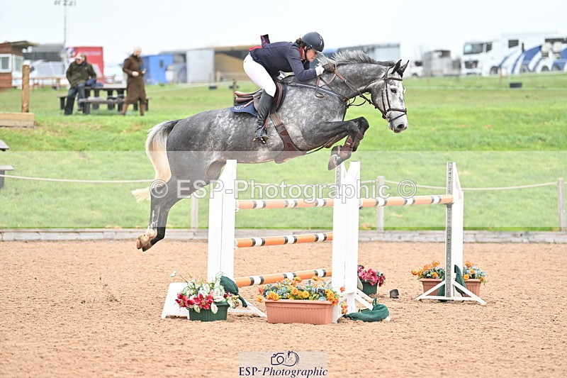 240405A-123345-01235 - Cls 3 Foxhunter