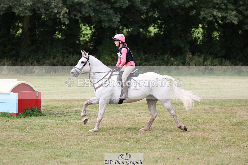 240825X-115649-32379 - 70cm XC 11.00 to 12.00