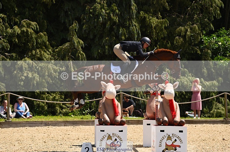 230527-131848-10722 - 410-CHILLIS_GEM-Sarah_Gairdner-SJ