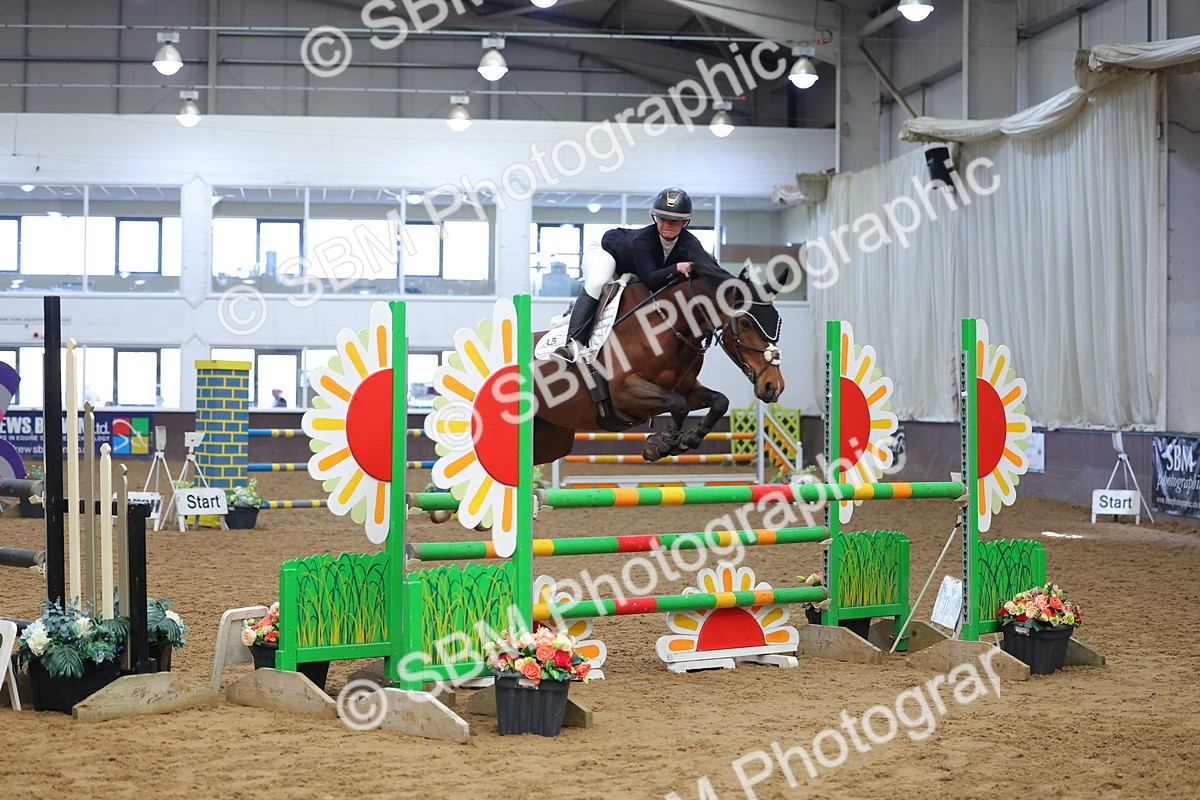 SBM_002964 - Class 8 - Senior Newcomers - 1.10m